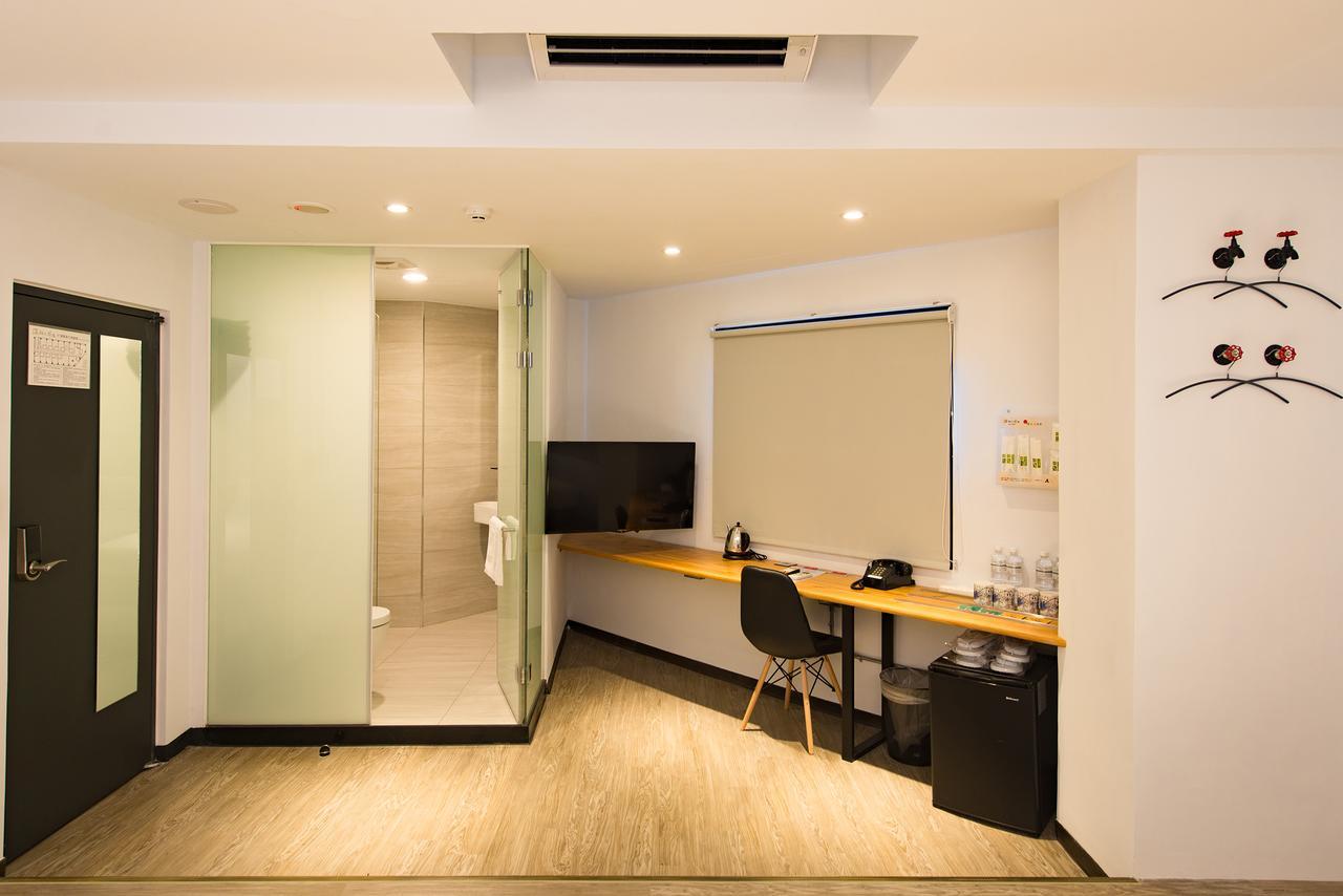 Traveller Inn Tiehua Cultural And Creative Hotel T'ai-tung Extérieur photo