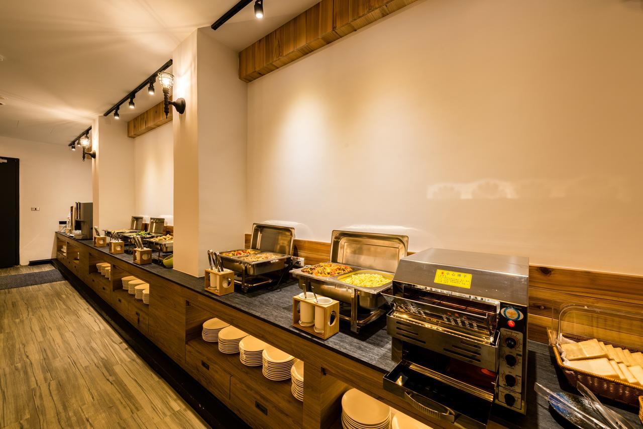 Traveller Inn Tiehua Cultural And Creative Hotel T'ai-tung Extérieur photo