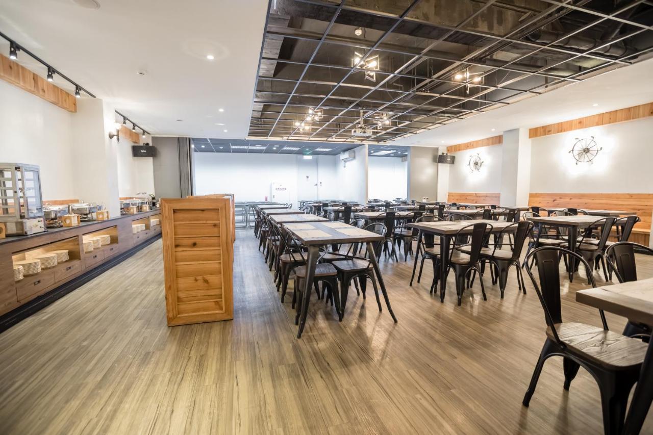 Traveller Inn Tiehua Cultural And Creative Hotel T'ai-tung Extérieur photo